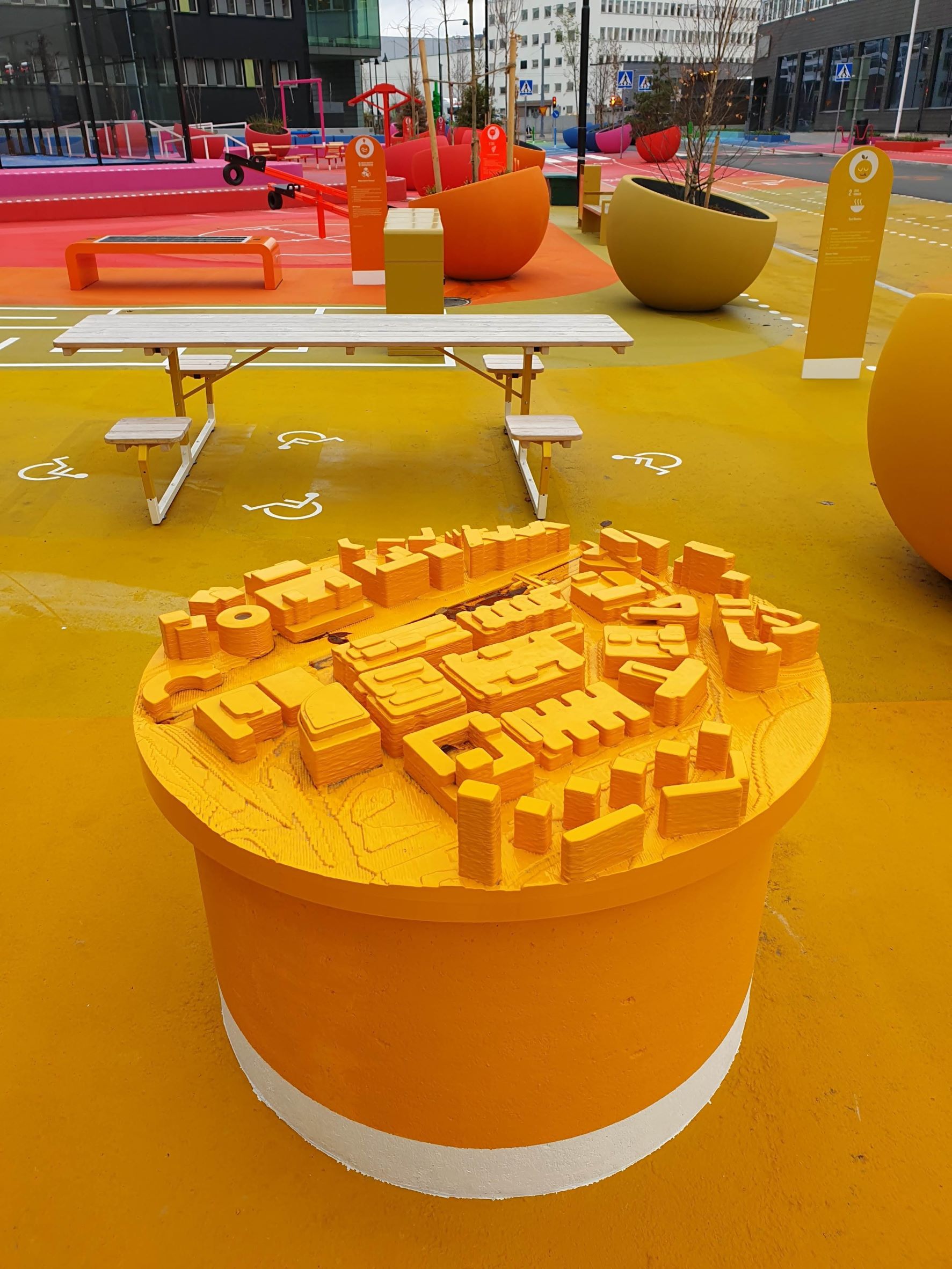 BIG 3D printet model of Solna Business Park