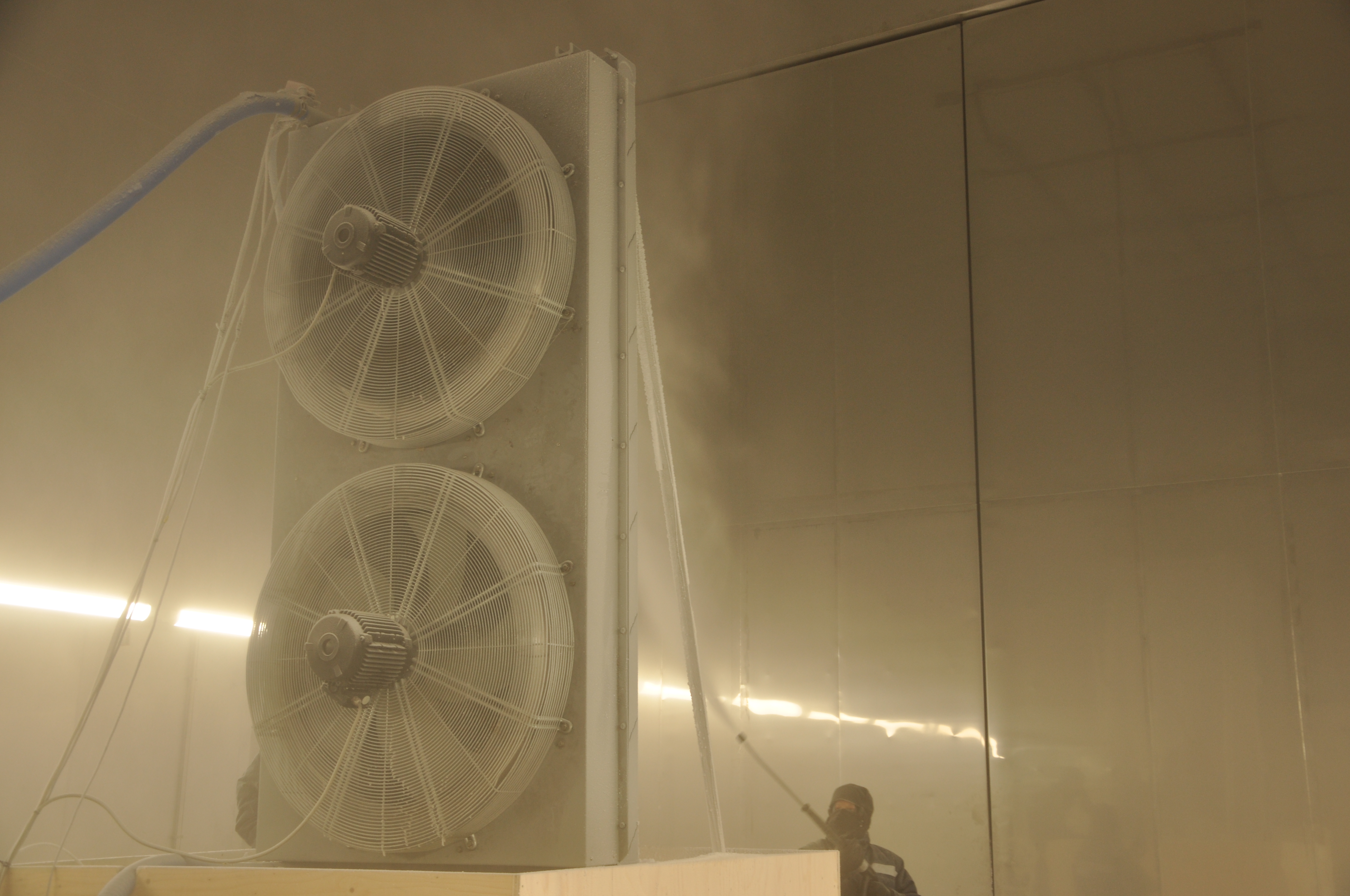 Nissen cooling system in climate chamber 4